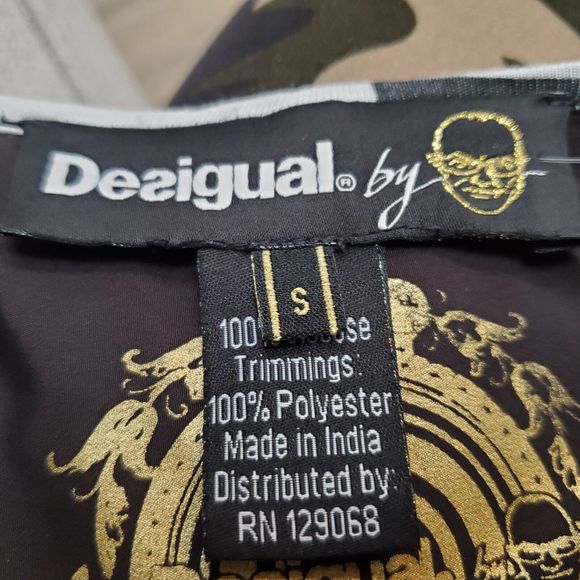 Desigual by Christian Lacroix Women's SS Blouse Stripes 3D Floral Applique Small - Picture 11 of 13